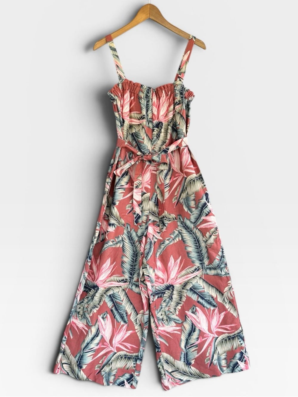 🎉5 for $45🎉Loft jumpsuit ronper size S linen blend